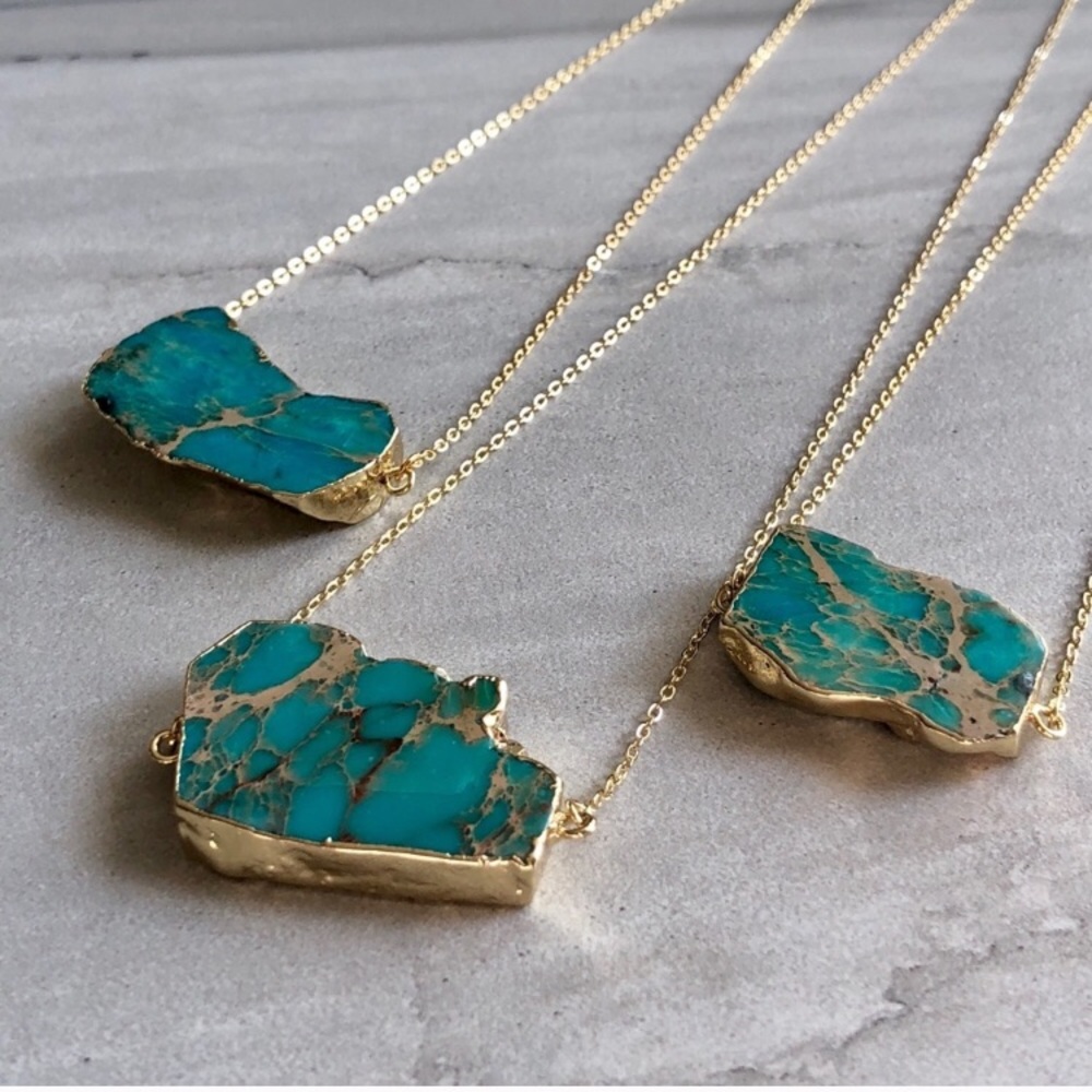 Raw Jasper Sea Sediment 18k Gold Necklace - Picture 4 of 6